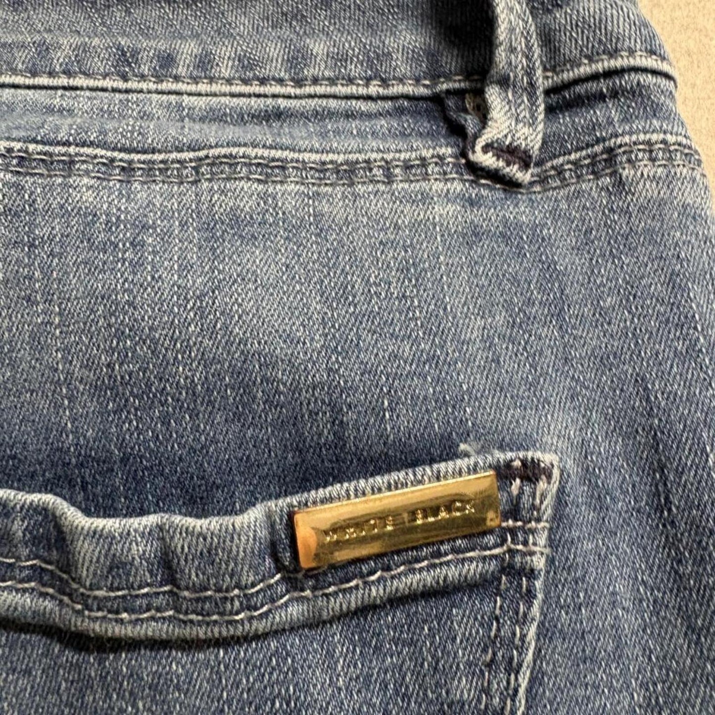 White House Black Market The Slim Jeans Womens 8 Mid Rise Blue Embroidered Hem