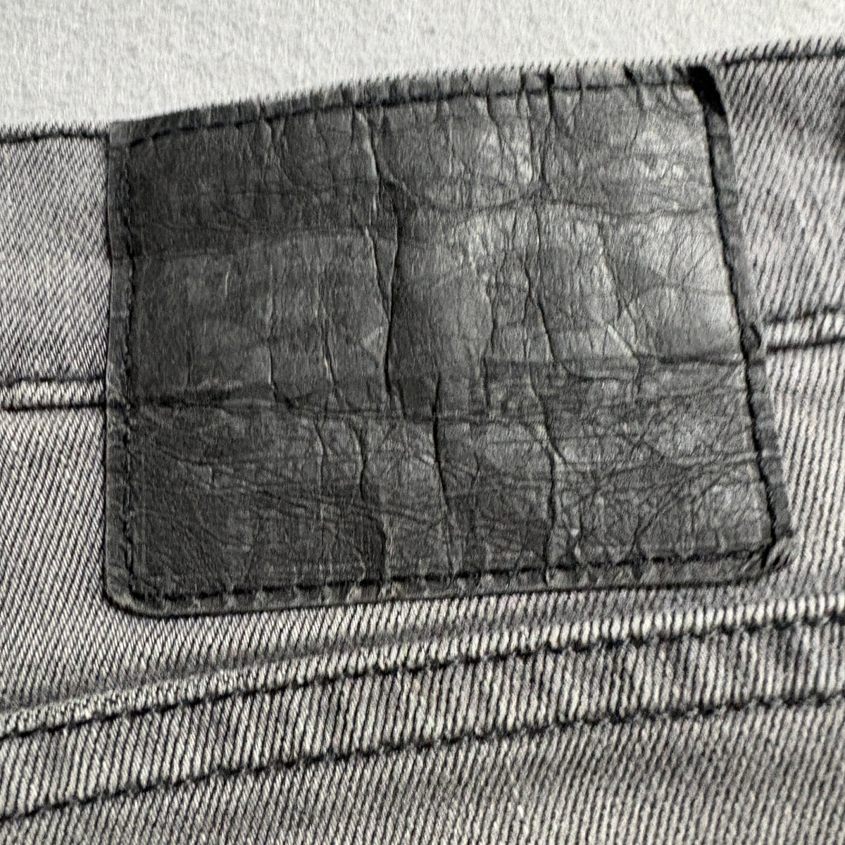 Levi's Mens Gray Denim Jeans Size 34x32 W34 L32 Straight Leg Stretch Cotton