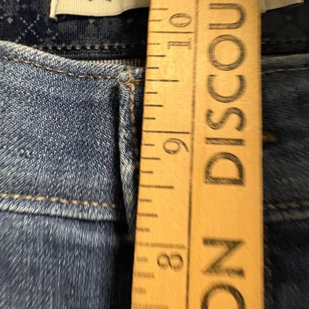 Levis 525 Perfect Waist Straight Leg Jeans Womens Size 12M Blue Denim Stretch