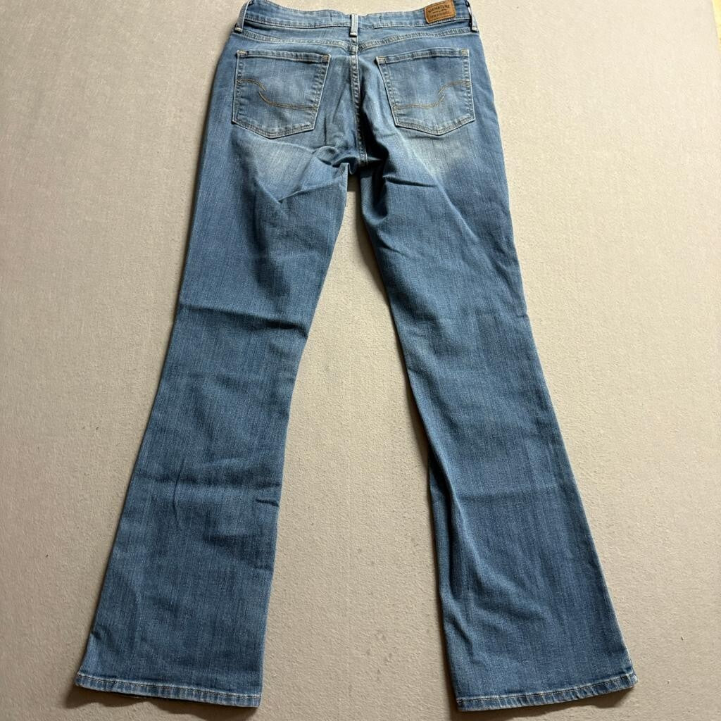 Signature by Levi Strauss Co Womens Mid Rise Bootcut Jeans Size 4M W27 L32 Blue