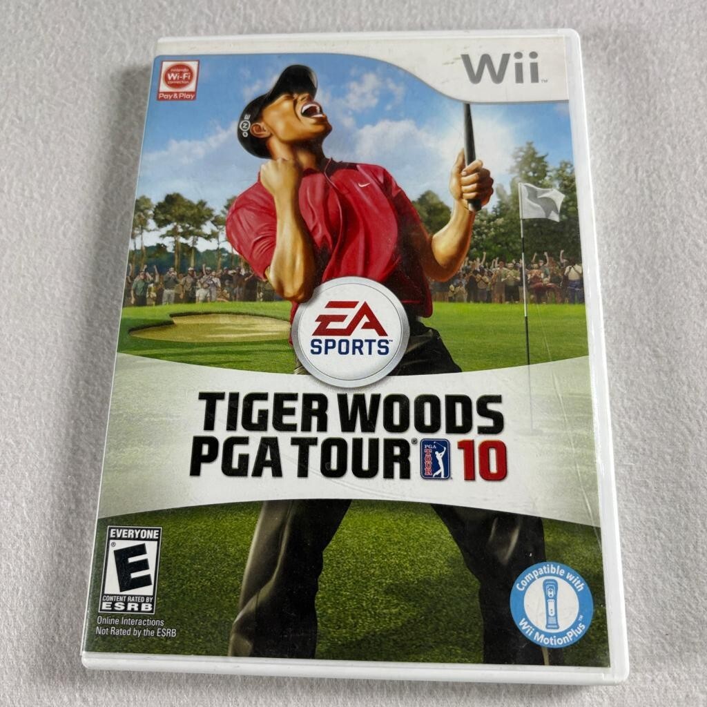 Tiger Woods PGA Tour 10 Nintendo Wii Game Disc and Case EA Sports Golf