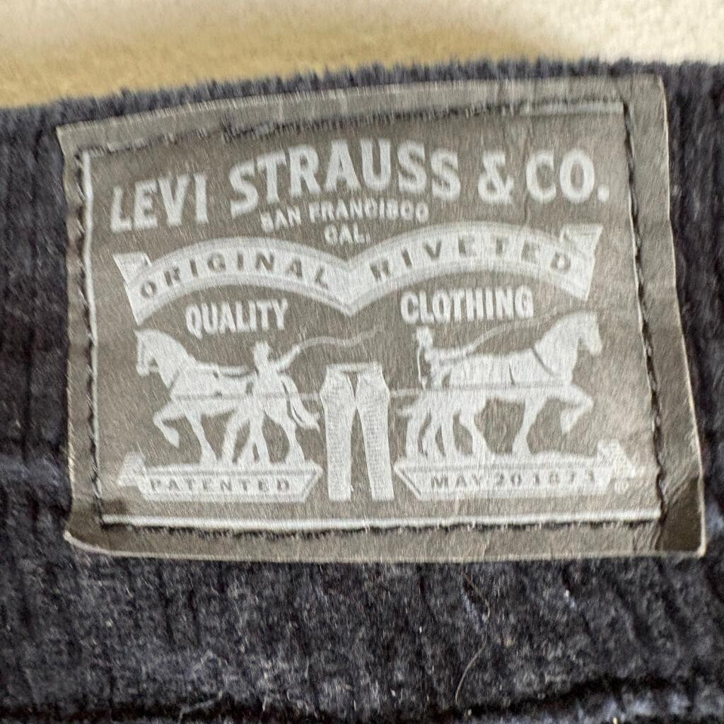 Levis 721 High Rise Skinny Corduroy Pants Womens Size 26 Black Stretch Cord