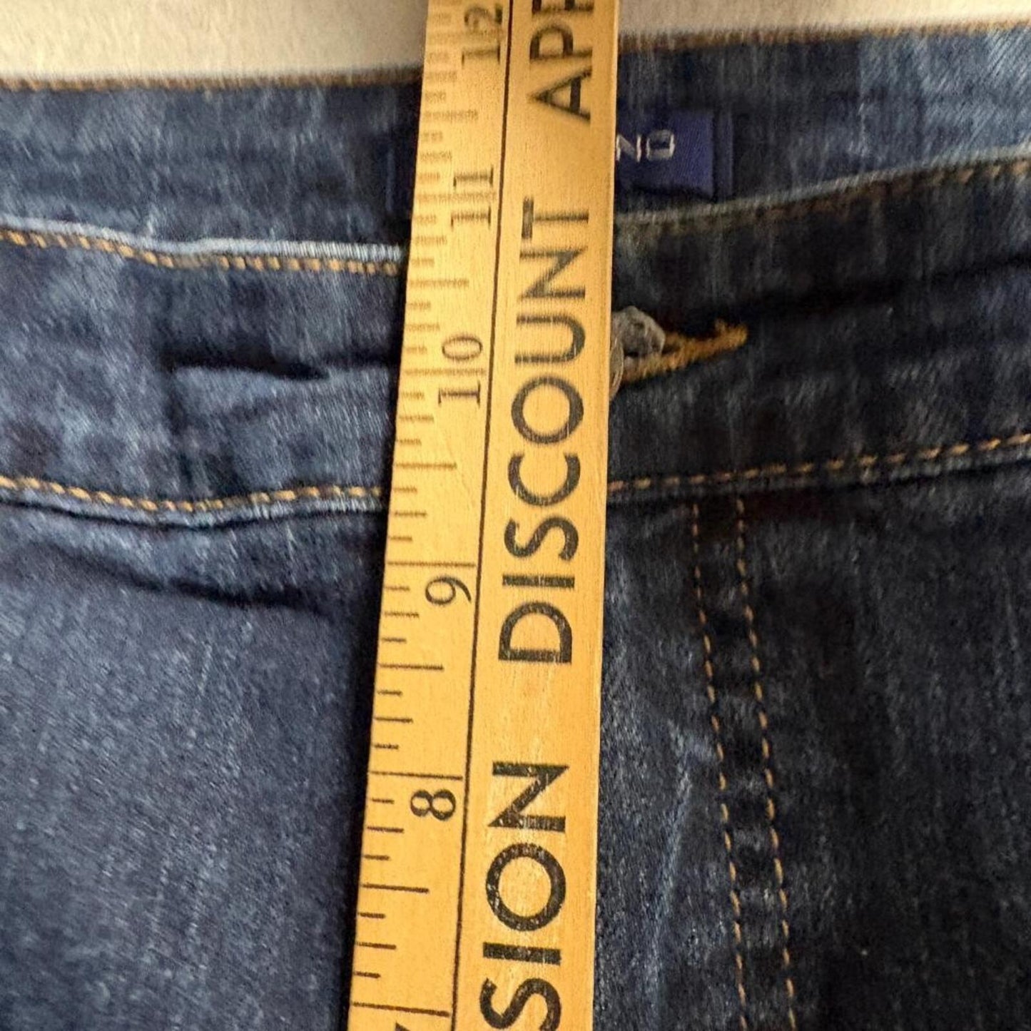 Bandolino Caroline Jeans Womens 14 Blue Denim Straight Leg Stretch Comfort