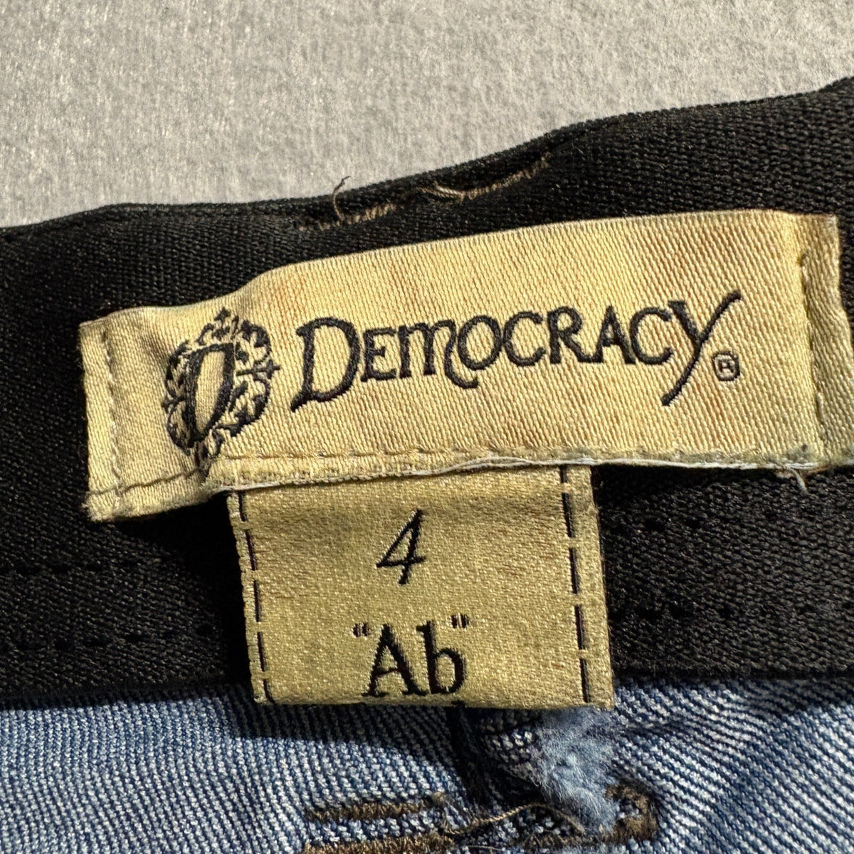 Democracy Ab Solution Womens Size 4 Ankle Skinny Jeans Raw Cut Frayed Hem Blue
