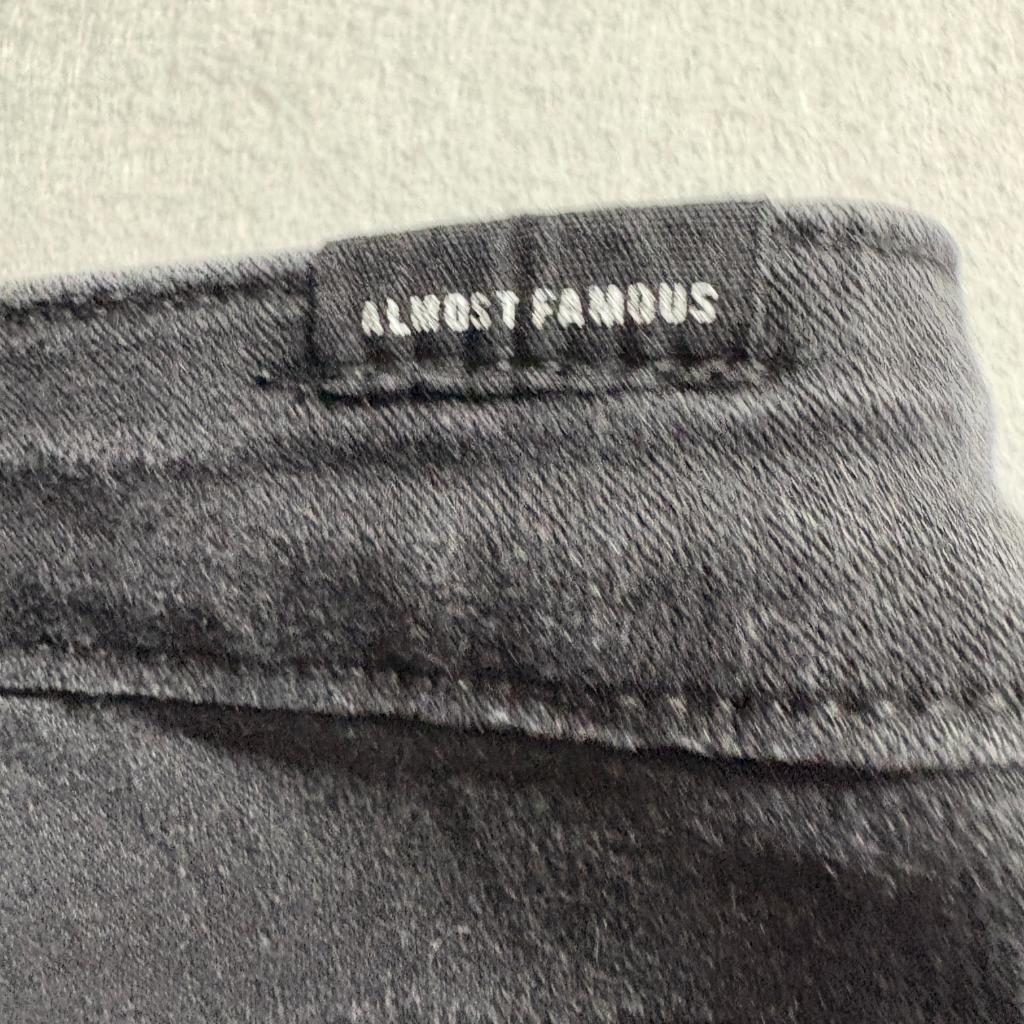 Almost Famous Flare Jeans Womens Size 5 Black High Rise Stretch Denim Bell