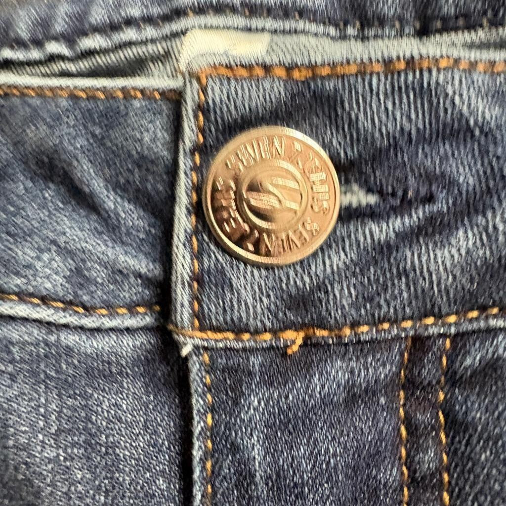 Seven7 Weekend Slim Fit Jeans Womens Size 6 Blue Denim Raw Hem Stretch