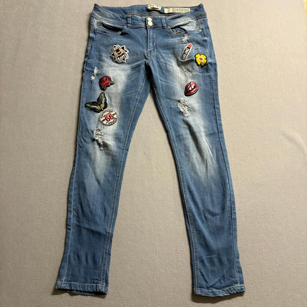 Indigo Rein Ankle Jeans Womens Size 11 Blue Distressed Novelty Patches Stretch