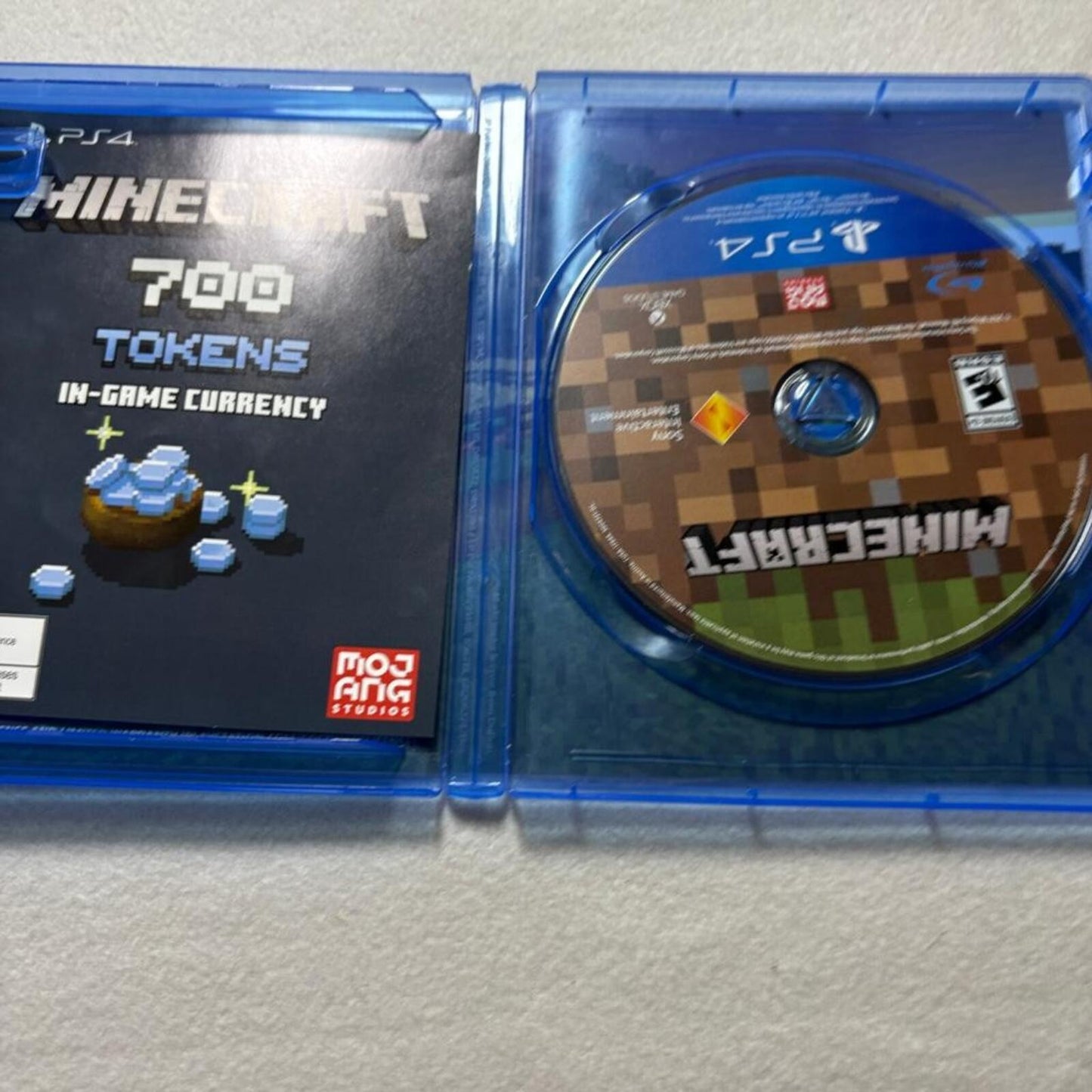 Minecraft PlayStation 4 PS4 Game Disc with Case and Starter Pack Insert