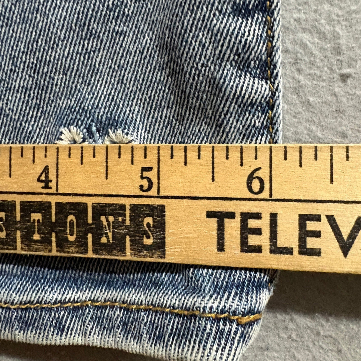 Driftwood Audrey High Rise Embroidered Distressed Jeans Womens 26 Blue Floral