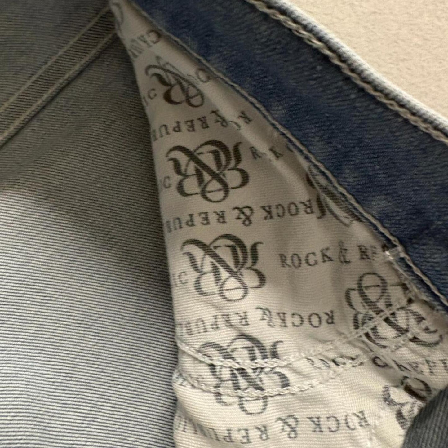 Rock and Republic Berlin Skinny Jeans Womens 4M Blue Aztec Geometric Print