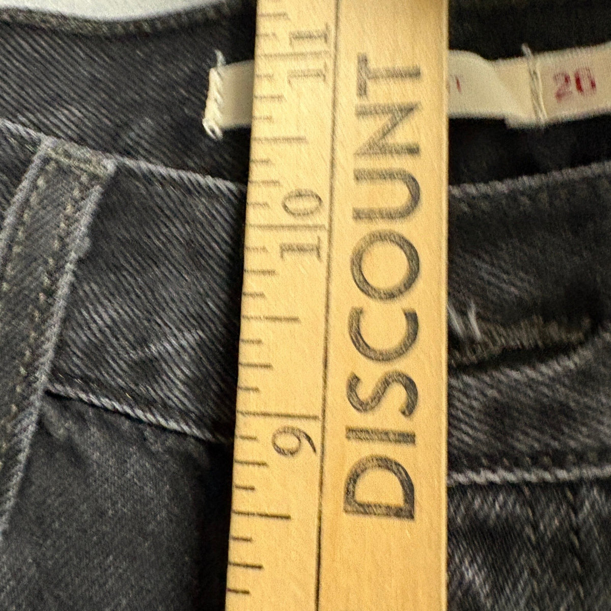 Levi's Premium Wedgie Straight Jeans Womens 26 Black Distressed Raw Hem Denim
