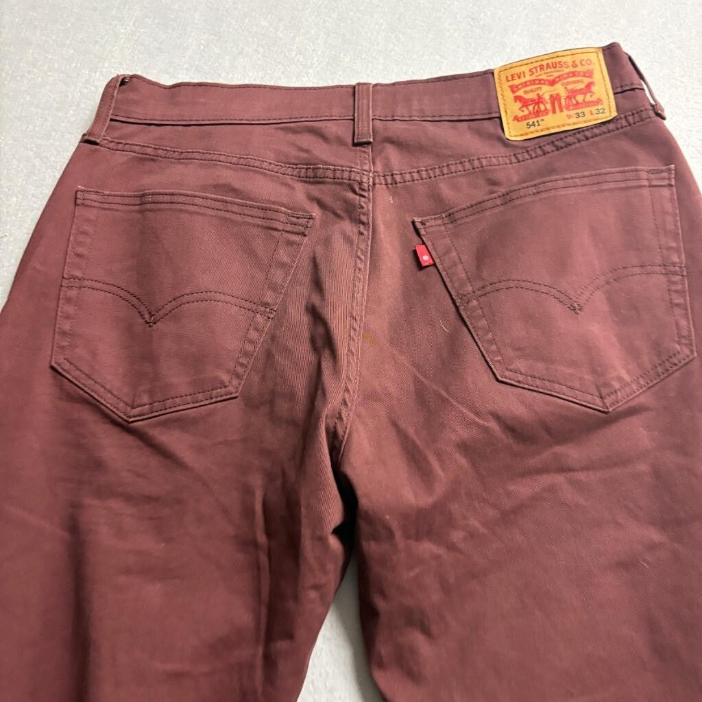 Levis 541 Athletic Taper Jeans Mens 33x32 Burgundy Maroon All Seasons Tech