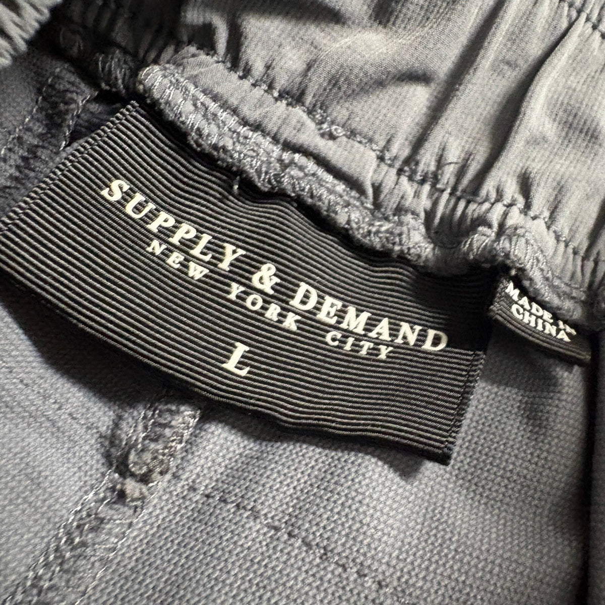 Supply & Demand Cargo Pants Womens Large Gray Elastic Waist Buckle Belt Utility