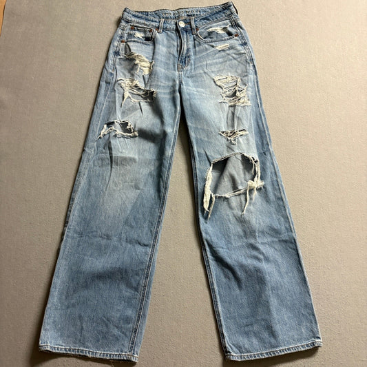 American Eagle Skater Jean Womens Size 2 Short Ripped Distressed Wide Leg Light