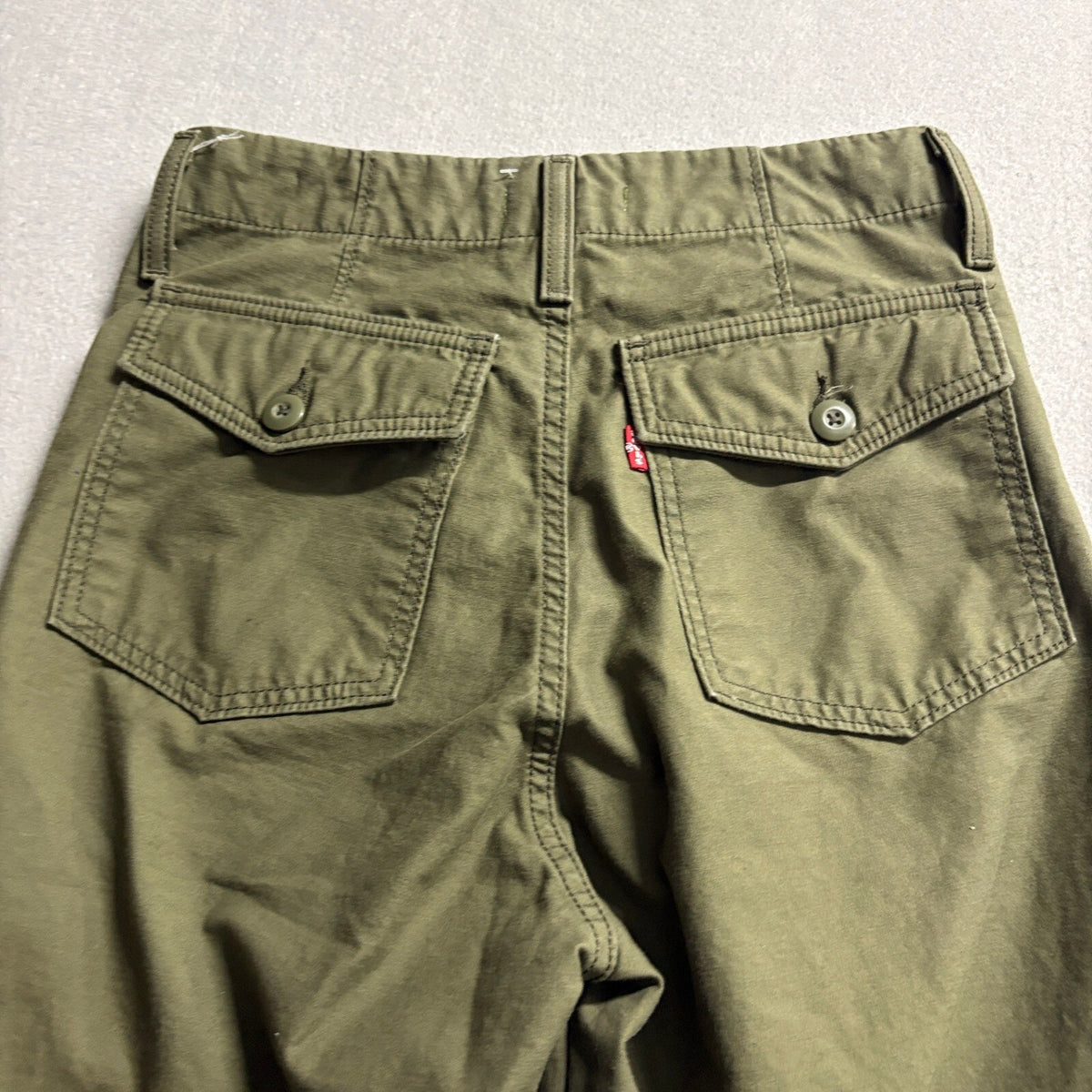 Levi's Ribcage Straight Utility Pants Womens 27 Green Olive High Rise Cargo Crop