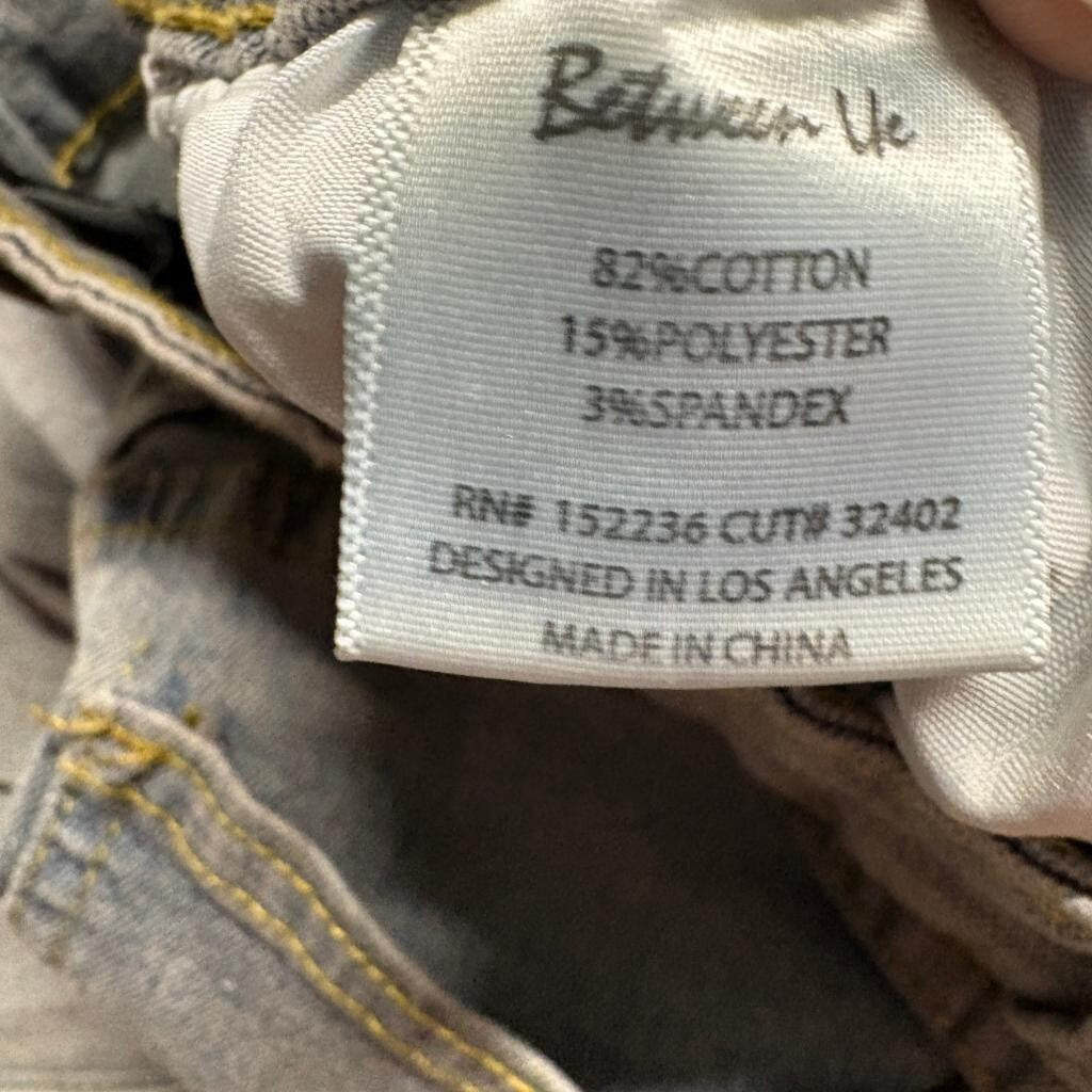Between Us Womens Cargo Jeans Size 5 Gray Denim High Rise Straight Leg Stretch