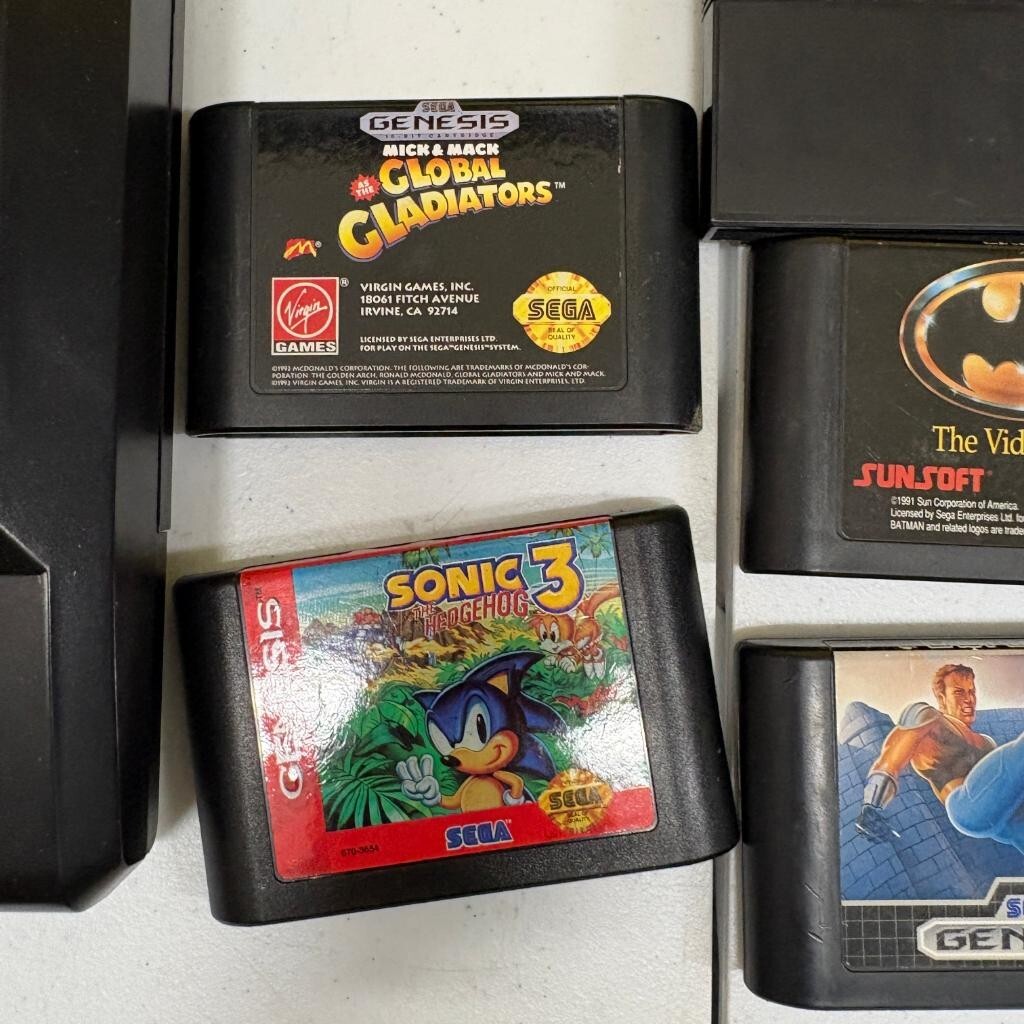 Sega Genesis Model 1 Console working Power Base Converter Controller and 7 Games