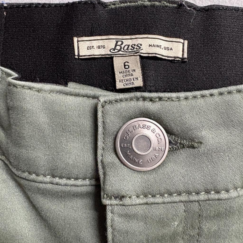 G.H. Bass & Co Women's Size 6 Olive Green Skinny Pants Stretch Casual Ankle