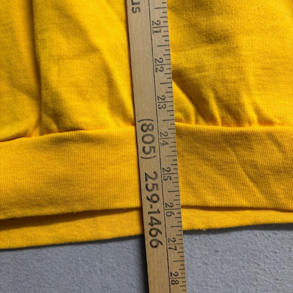 Vintage Los Angeles Lakers 1987 World Champions Sweatshirt XL Yellow Crewneck
