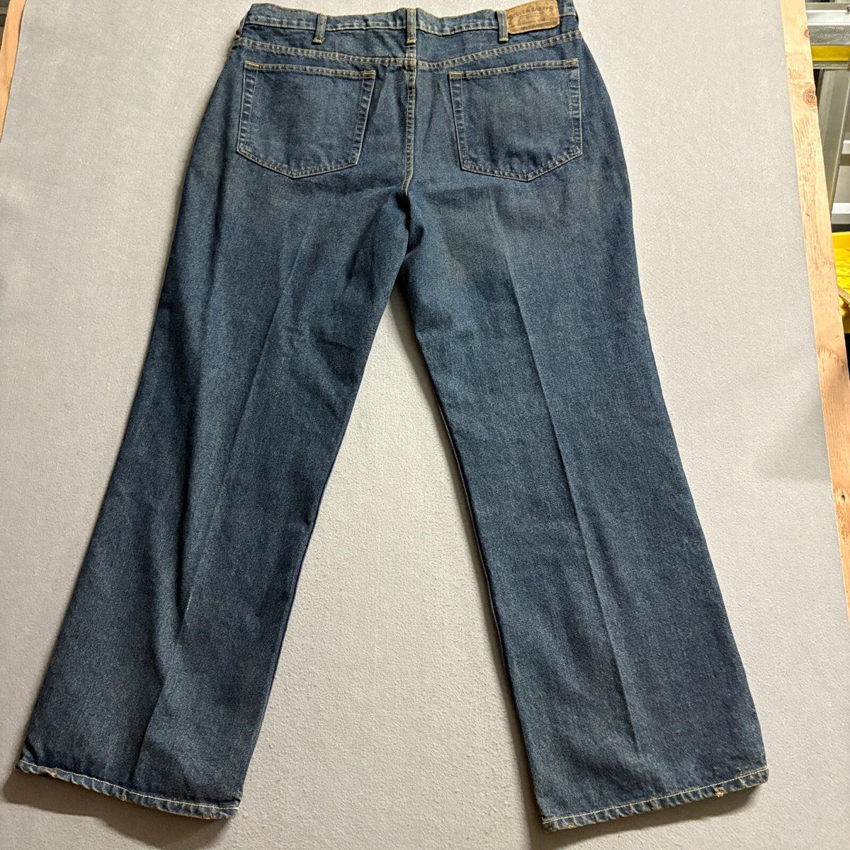 Steve & Barry's Mens Jeans 38x32 Blue Medium Wash Straight Leg Denim 100% Cotton
