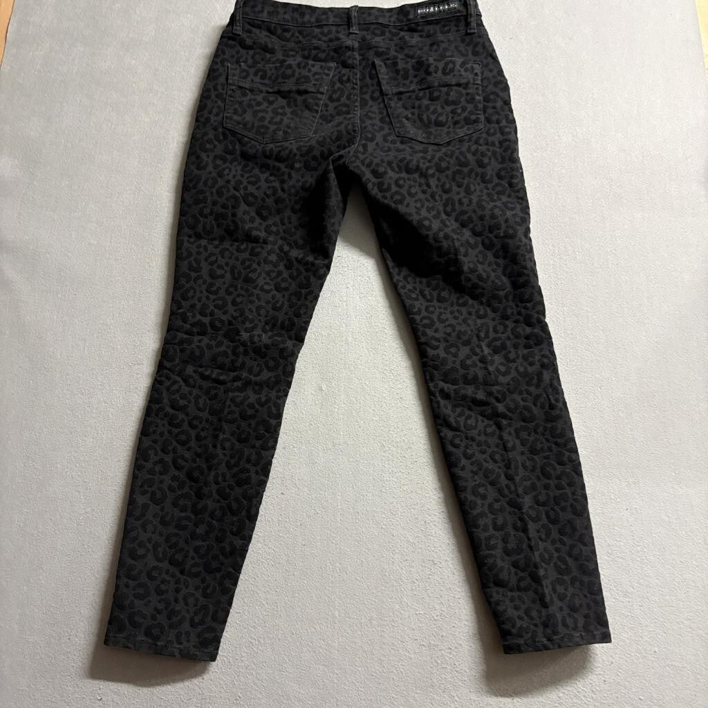 Rock & Republic Kashemiere Jeans Womens 14M Black Gray Leopard Print Skinny