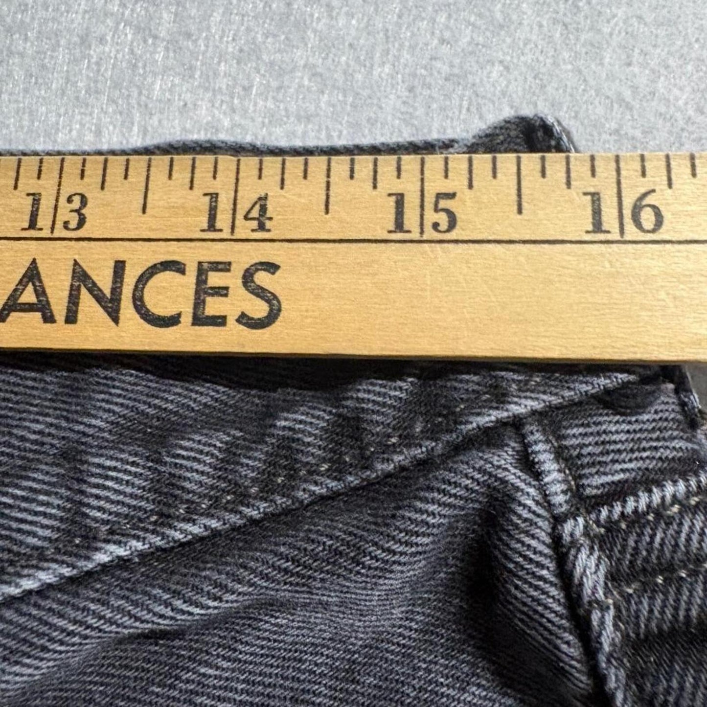 Levis 501 Original Fit Jeans Mens 33x32 Black Denim Button Fly Straight Leg