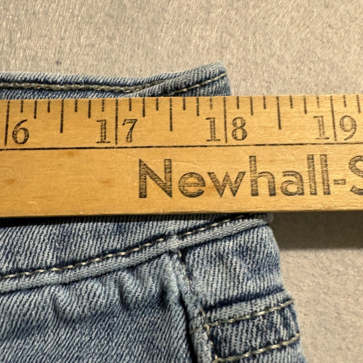 Lucky Brand 223 Straight Fit Jeans Mens 36x30 Medium Wash Stretch Denim Pants