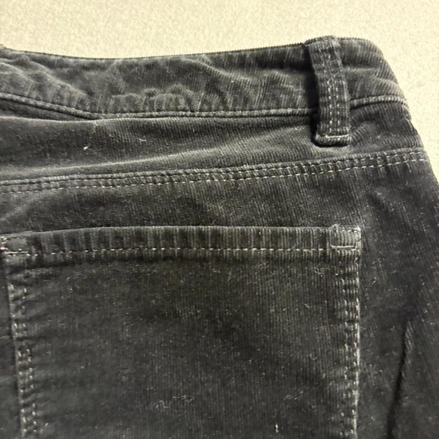 Ann Taylor Signature Corduroy Pants Womens 4P Black Velvet Ribbed Straight Leg
