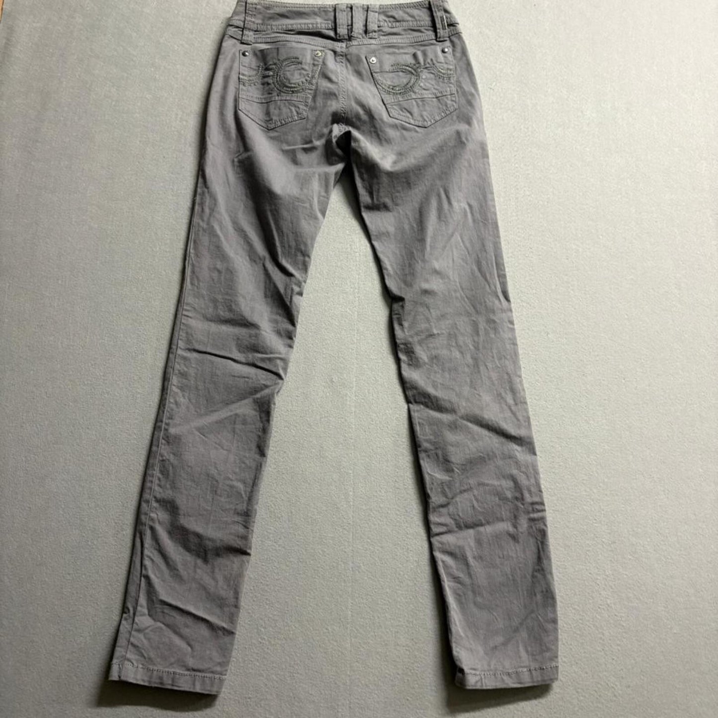 Attrattivo Gray Skinny Jeans Womens Size 27 Low Rise Stretch Embroidered Pockets