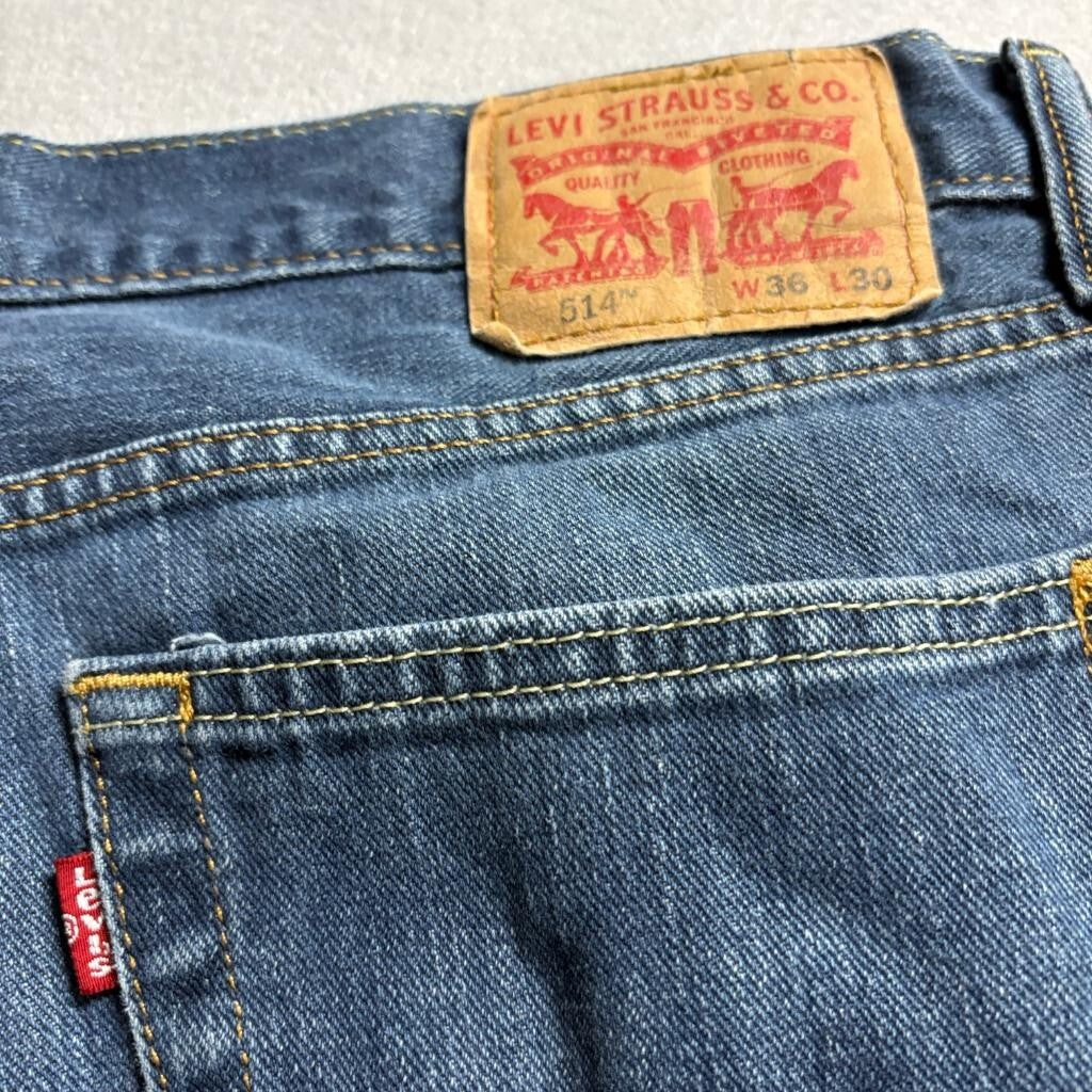 Levi's 514 Straight Fit Jeans Mens 36x30 Blue Denim Cotton Pants