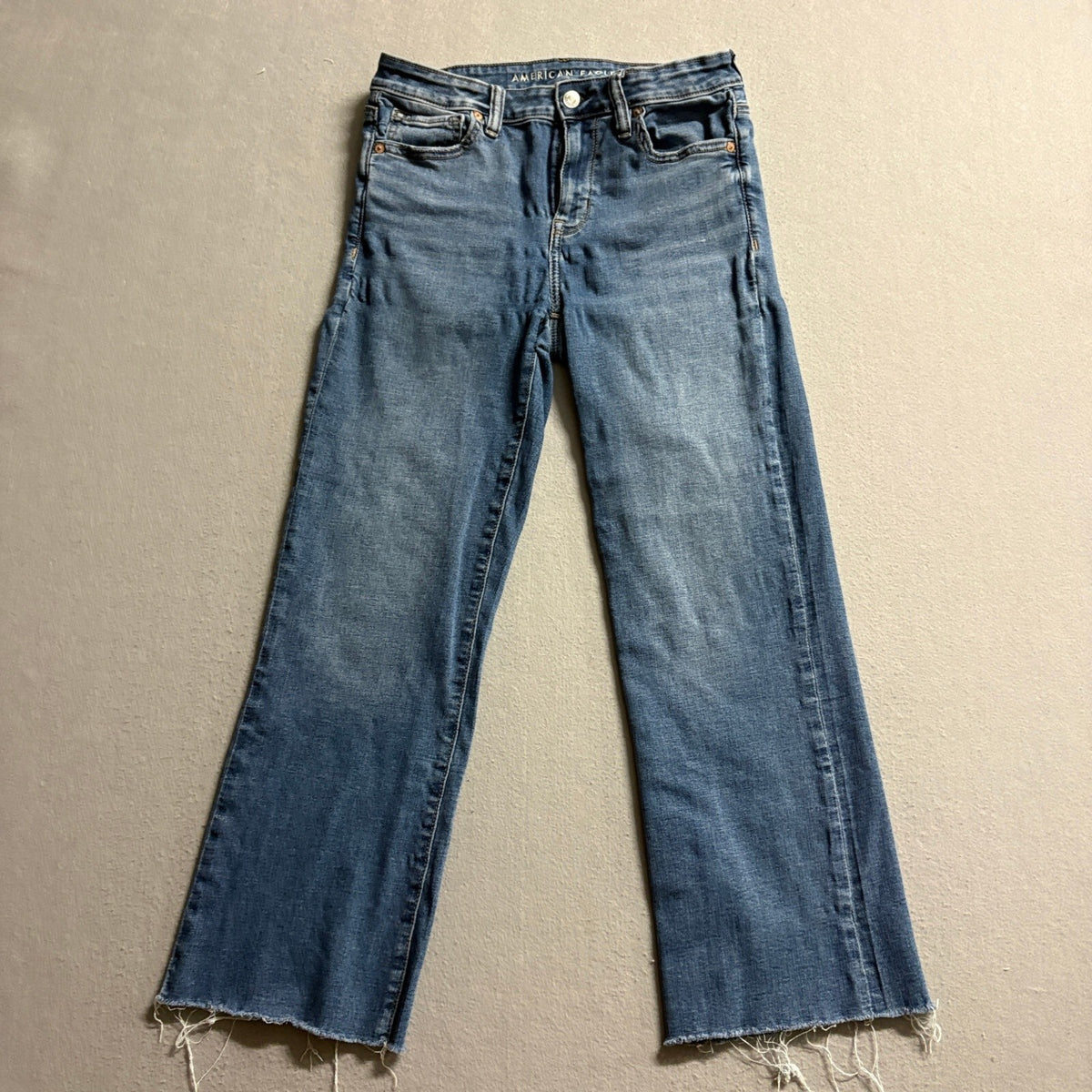 American Eagle High Rise Kick Boot Crop Jeans Womens Size 4 Next Level Stretch