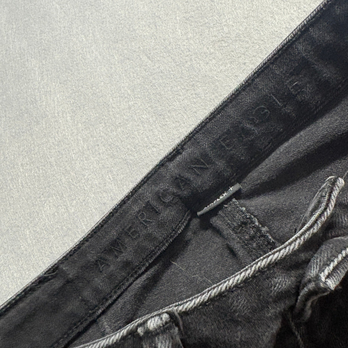 American Eagle Airflex+ Mens Jeans 29x30 Black Distressed Skinny Stretch Denim
