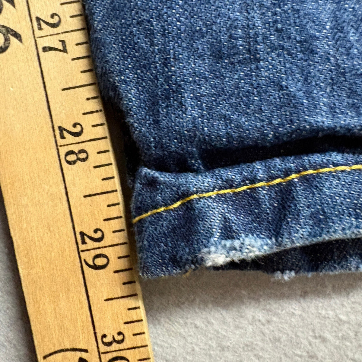 Levis 502 Regular Taper Jeans Womens 16Reg W28 L30 Distressed Blue Denim