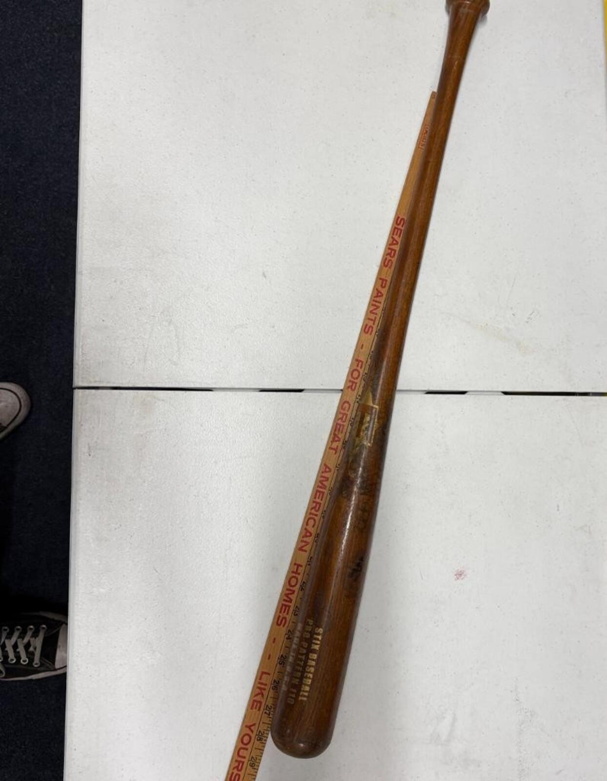 Easton Stix Wood Baseball Bat Pro Pattern 110 33 Inch Brown Made in USA