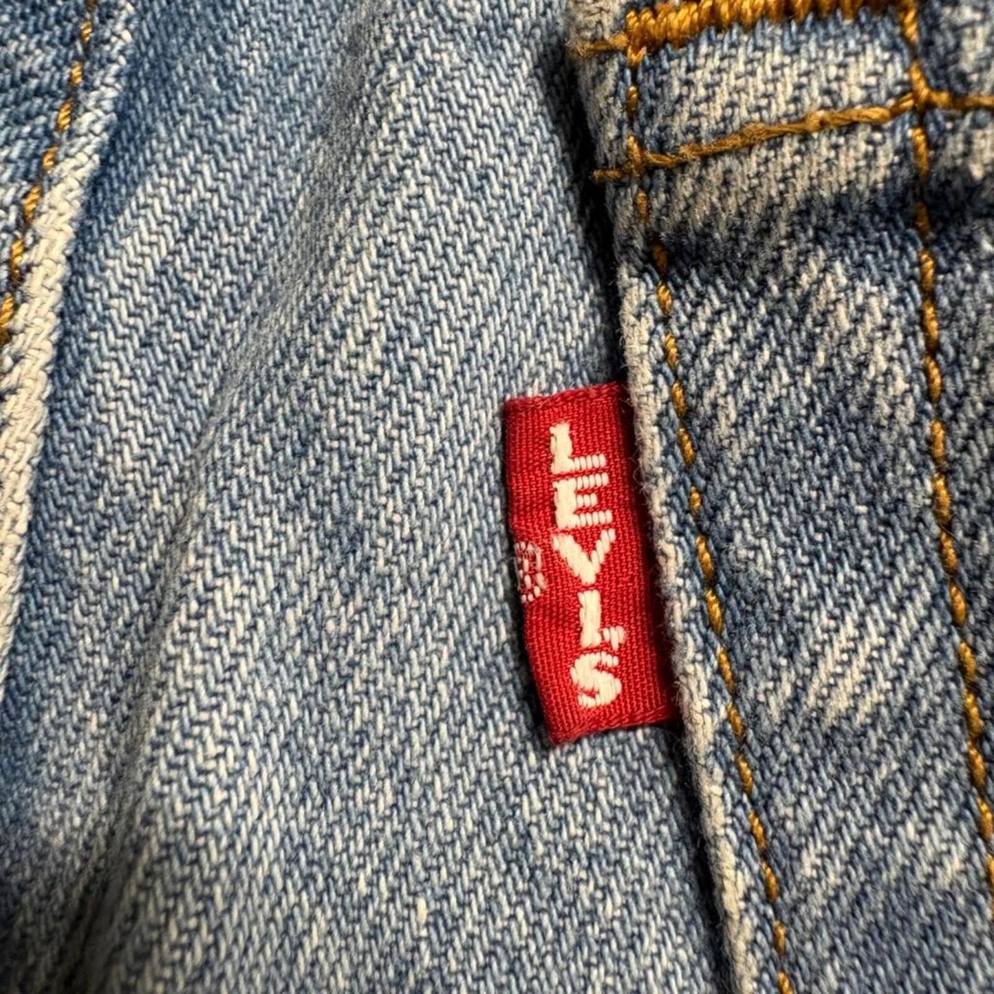 Levi's Premium Wedgie Straight Jeans Womens 23x28 Blue Distressed High Rise