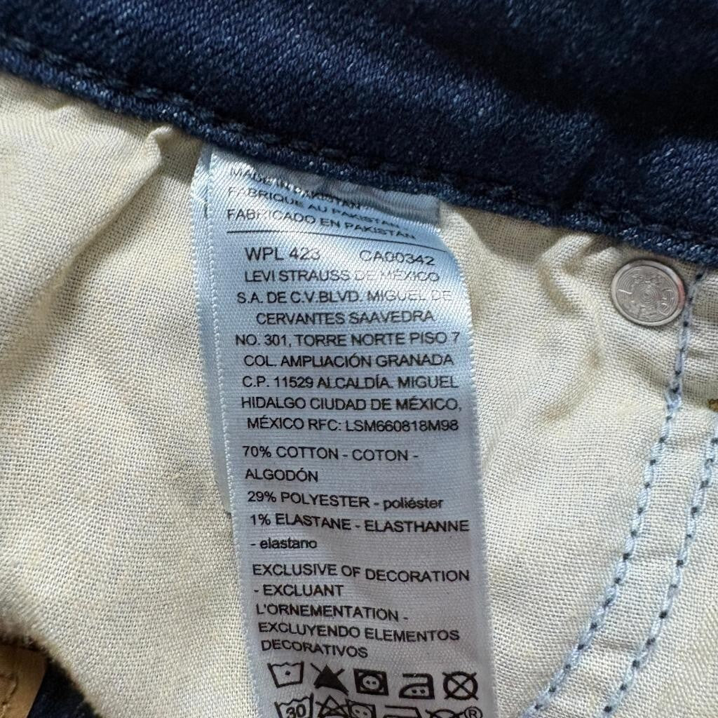 Signature by Levi Strauss Co Womens 16 W33 Mid Rise Bootcut Jeans Blue Stretch