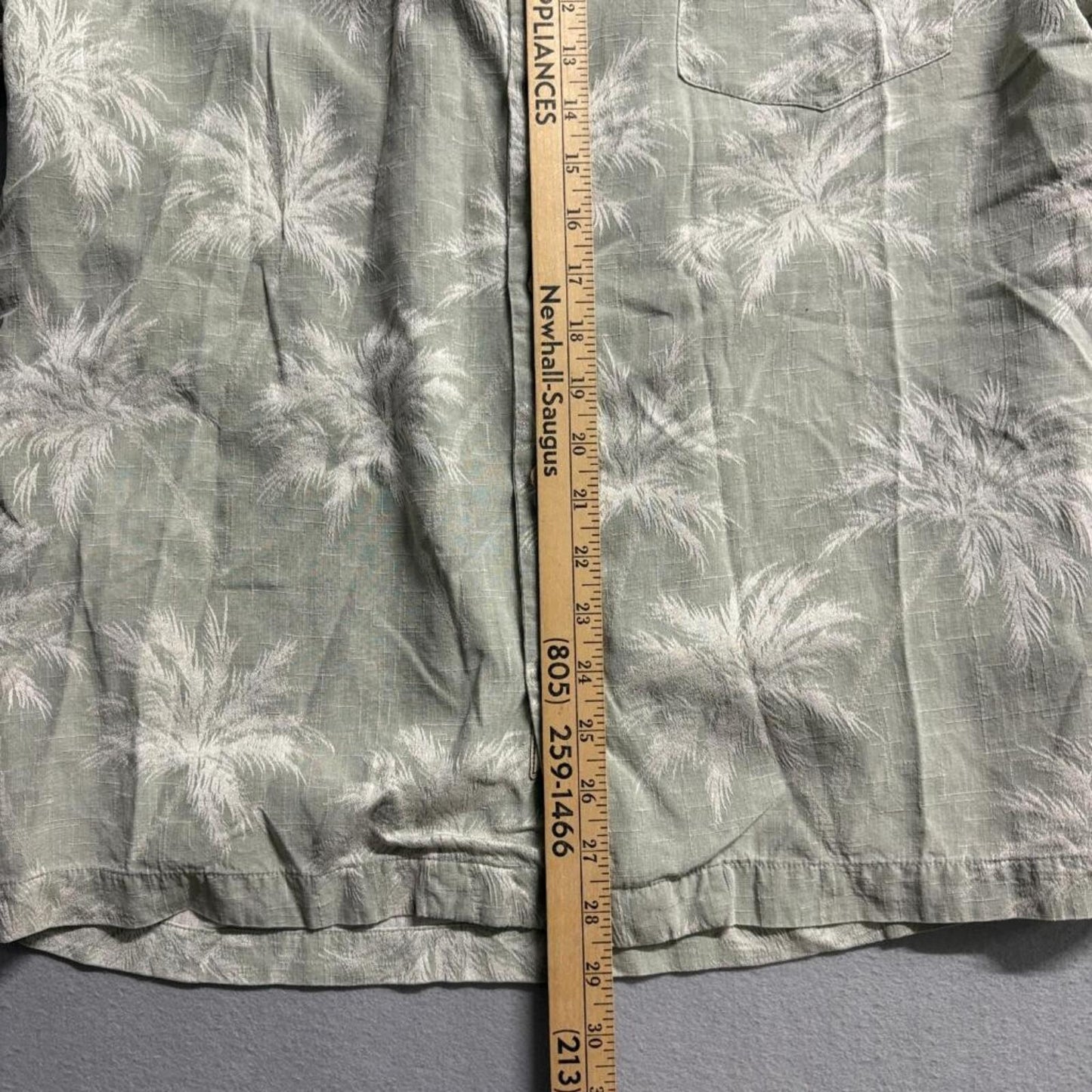 Jamaica Jaxx Silk Hawaiian Shirt Mens Medium Green Palm Tree Camp Button Up