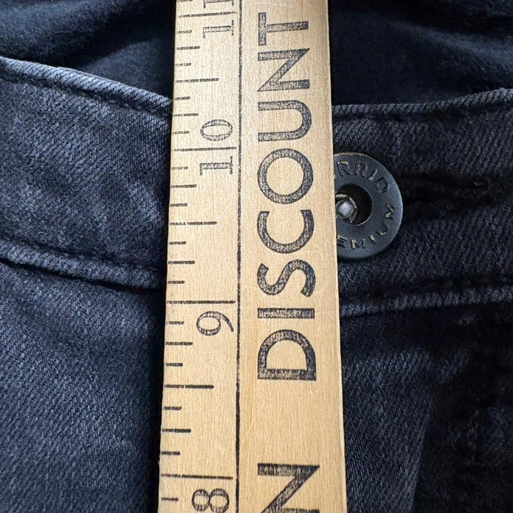 Torrid Premium Sky High Skinny Jeans Womens 12S Black Distressed High Rise