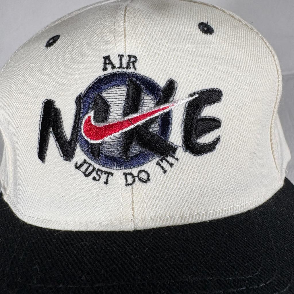 Vintage Nike Air Just Do It Snapback Hat Cap USA Wool Blend White Black Korea