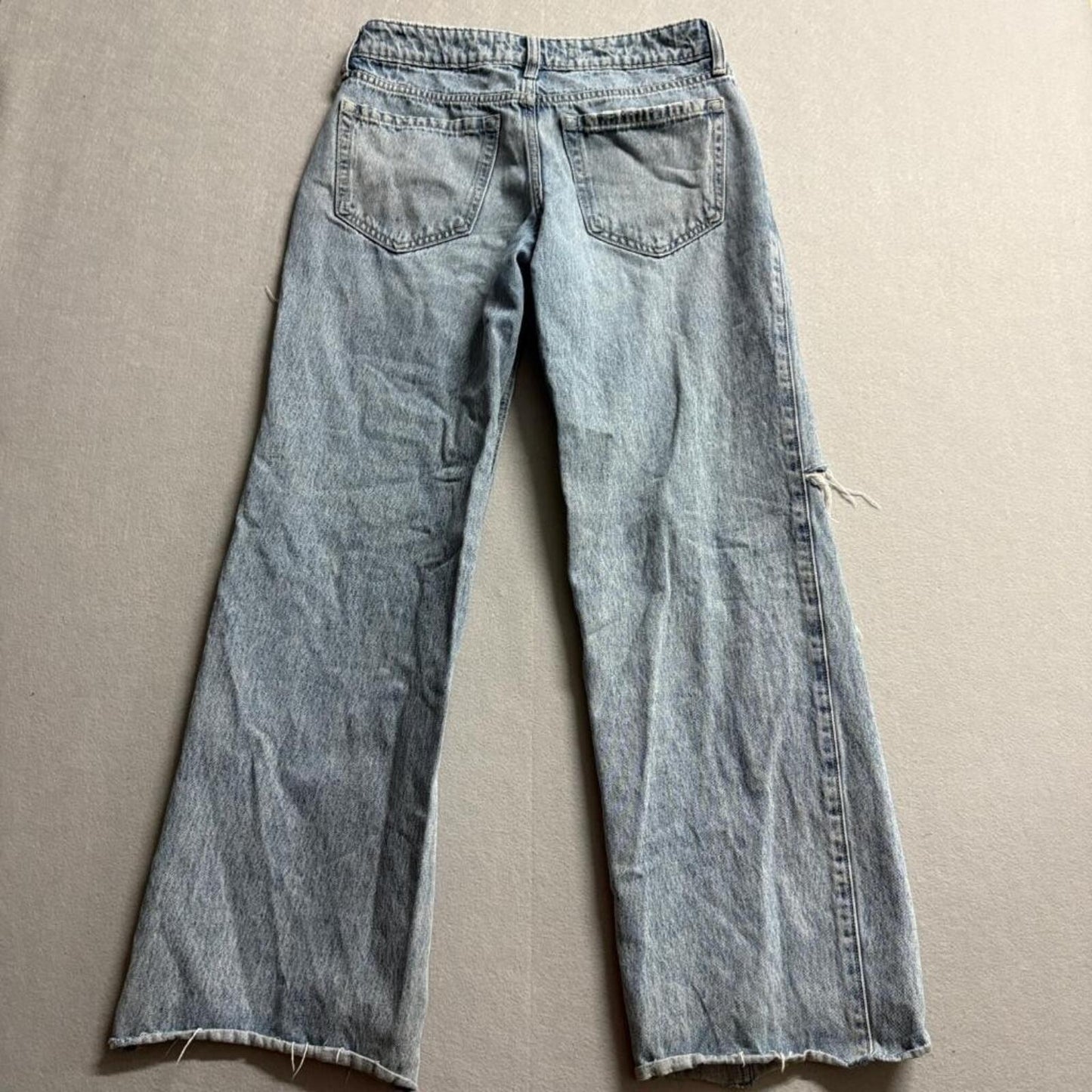 Hollister Low Rise Baggy Jeans Womens 2R W26 Distressed Ripped Light Wash Denim