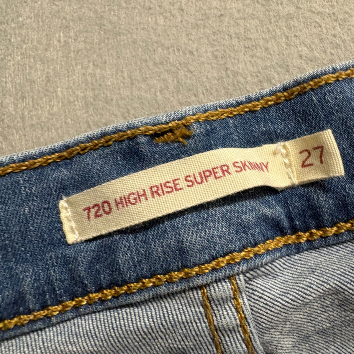 Levi's 720 High Rise Super Skinny Jeans Womens 27x30 Distressed Blue Denim