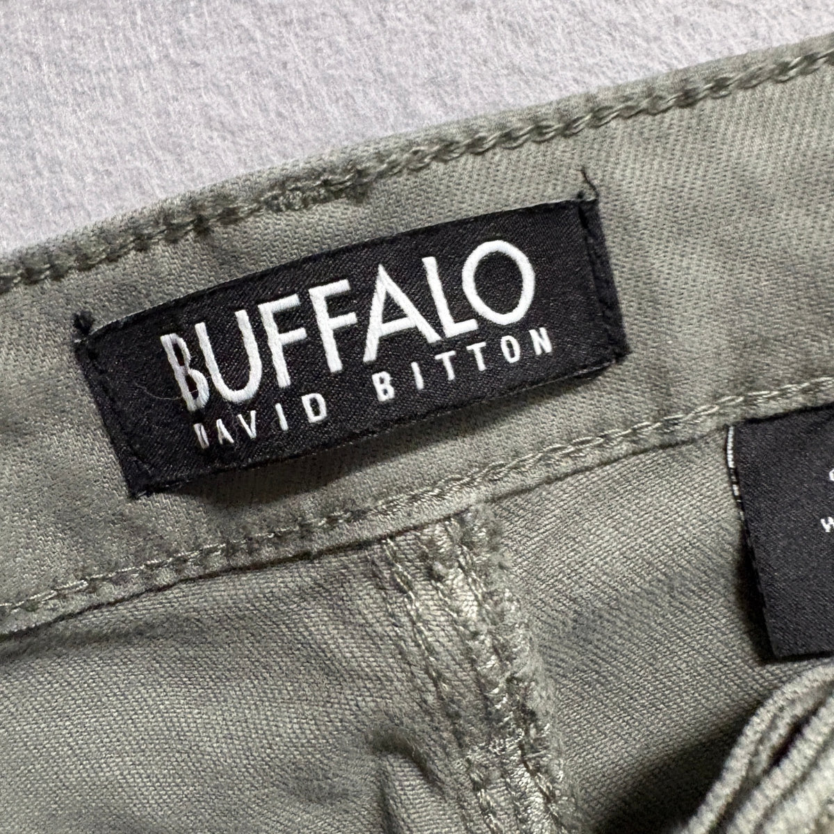 Buffalo David Bitton Hanna High Rise Skinny Leg Pants Size 6/28 Vintage Green