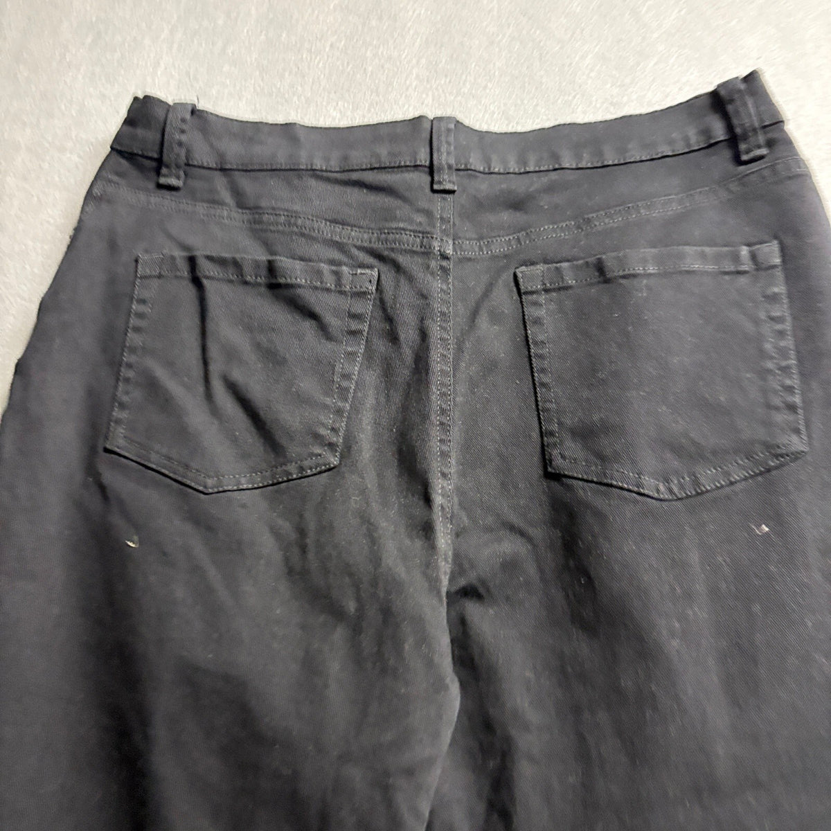 Gloria Vanderbilt Amanda Jeans Womens Size 12 Black Tapered Leg Classic Rise NWT
