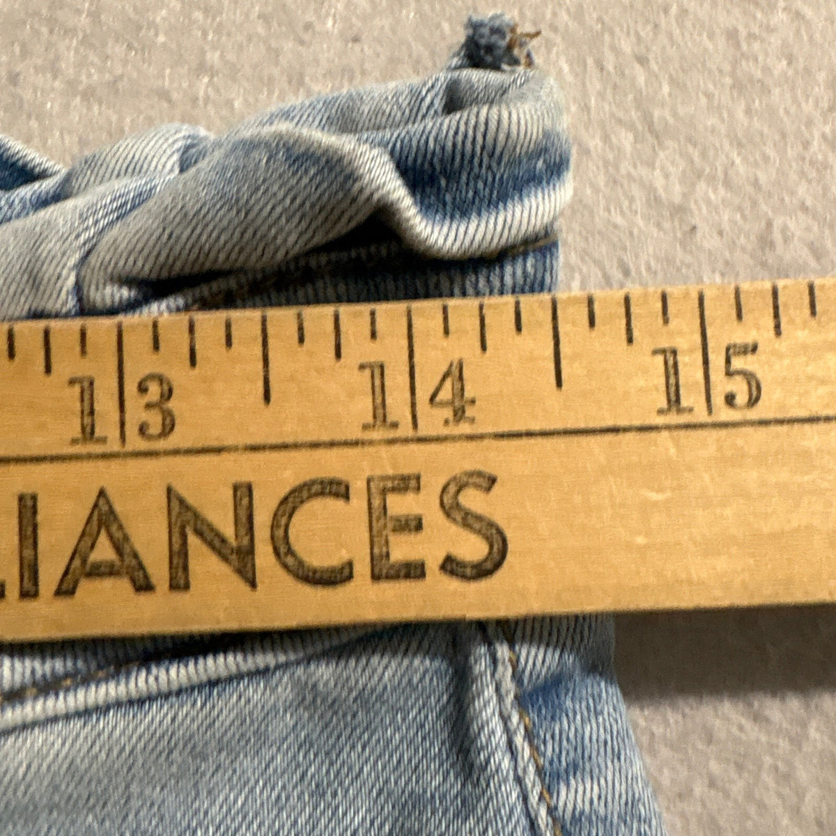 Ashley Mason Paperbag Waist Jeans Womens Size 9 Light Wash Raw Hem Stretch Blue