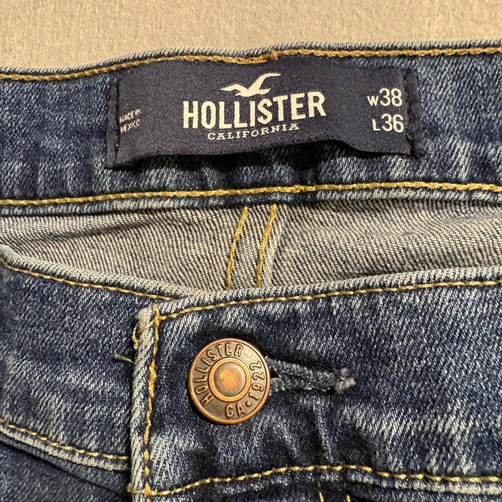 Hollister Jeans Mens 38x36 Blue Denim Distressed Straight Leg Stretch