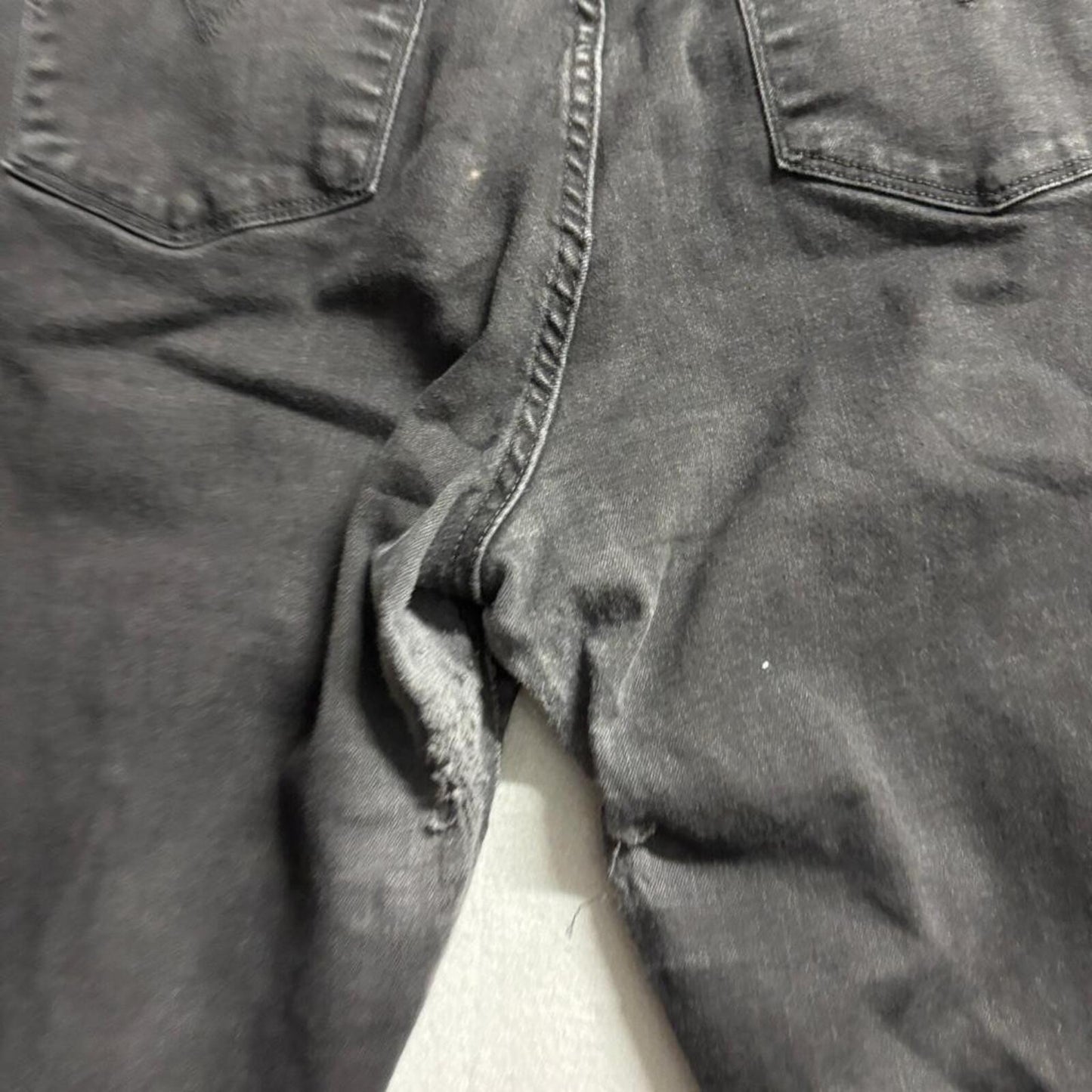 Levi's 311 Shaping Skinny Jeans Womens Size 33 Black Denim Stretch Pants 33x27
