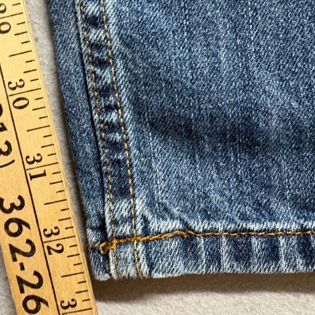 Free World Drifter Jeans Mens 33 Blue Denim Straight Leg 100% Cotton