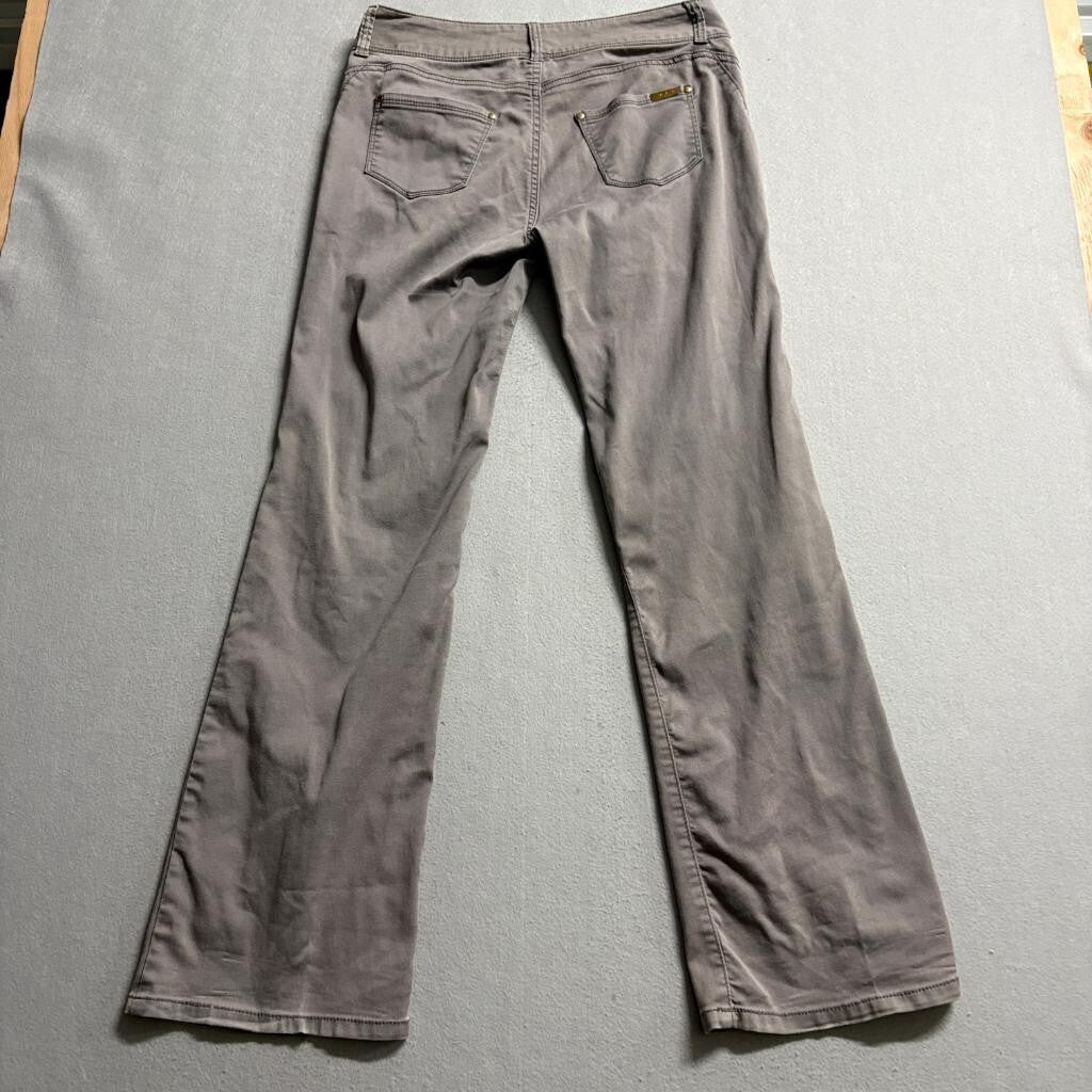 IMAN Global Chic Womens Size 8 Gray Bootcut Stretch Pants Cotton Blend