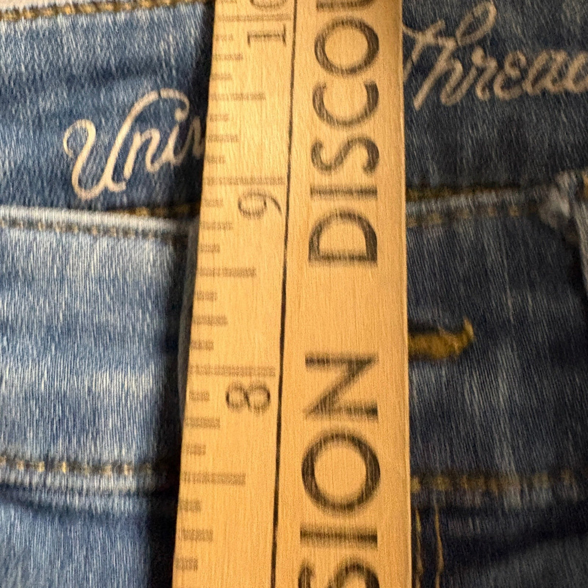 Universal Thread Womens Distressed Bootcut Jeans Size 4/27R Medium Wash Stretch