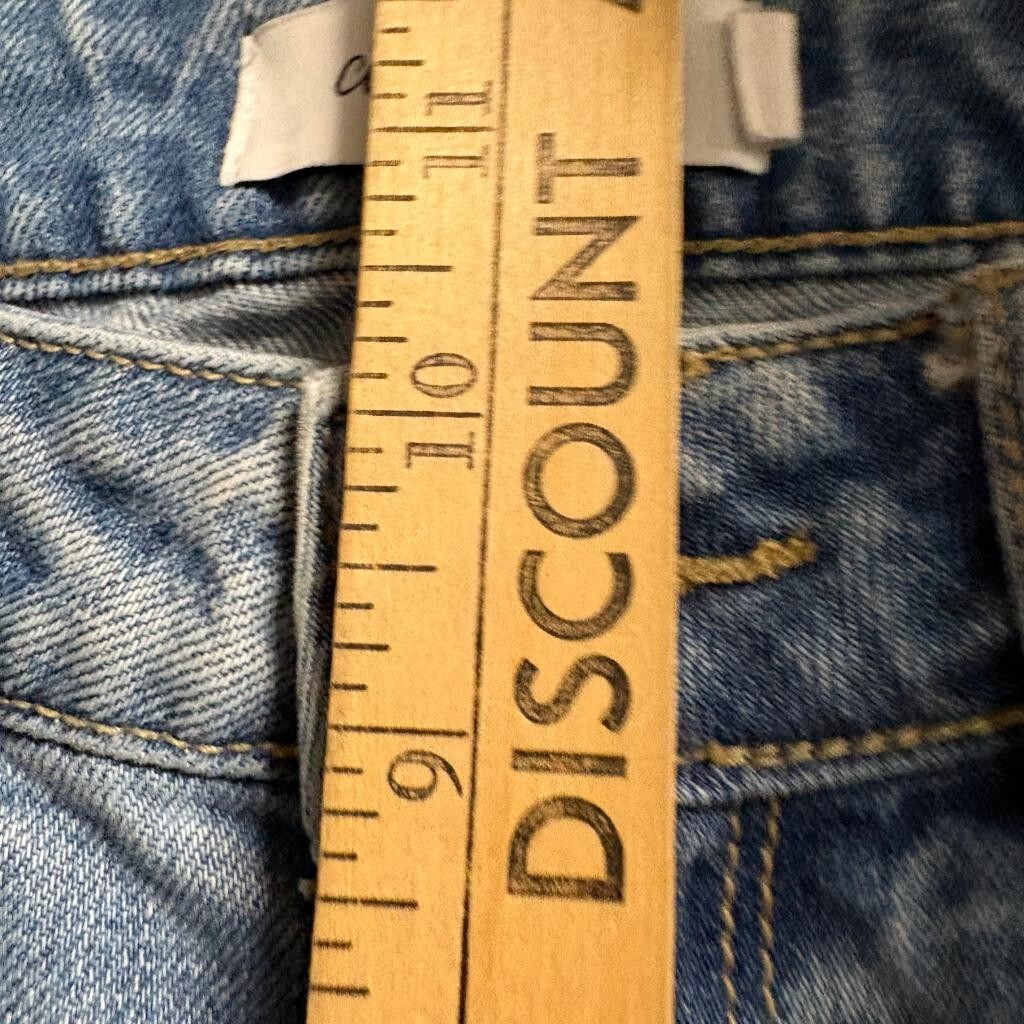 Carly Jean Los Angeles Chrissy Distressed Jeans Womens Size 3 Blue Denim Frayed